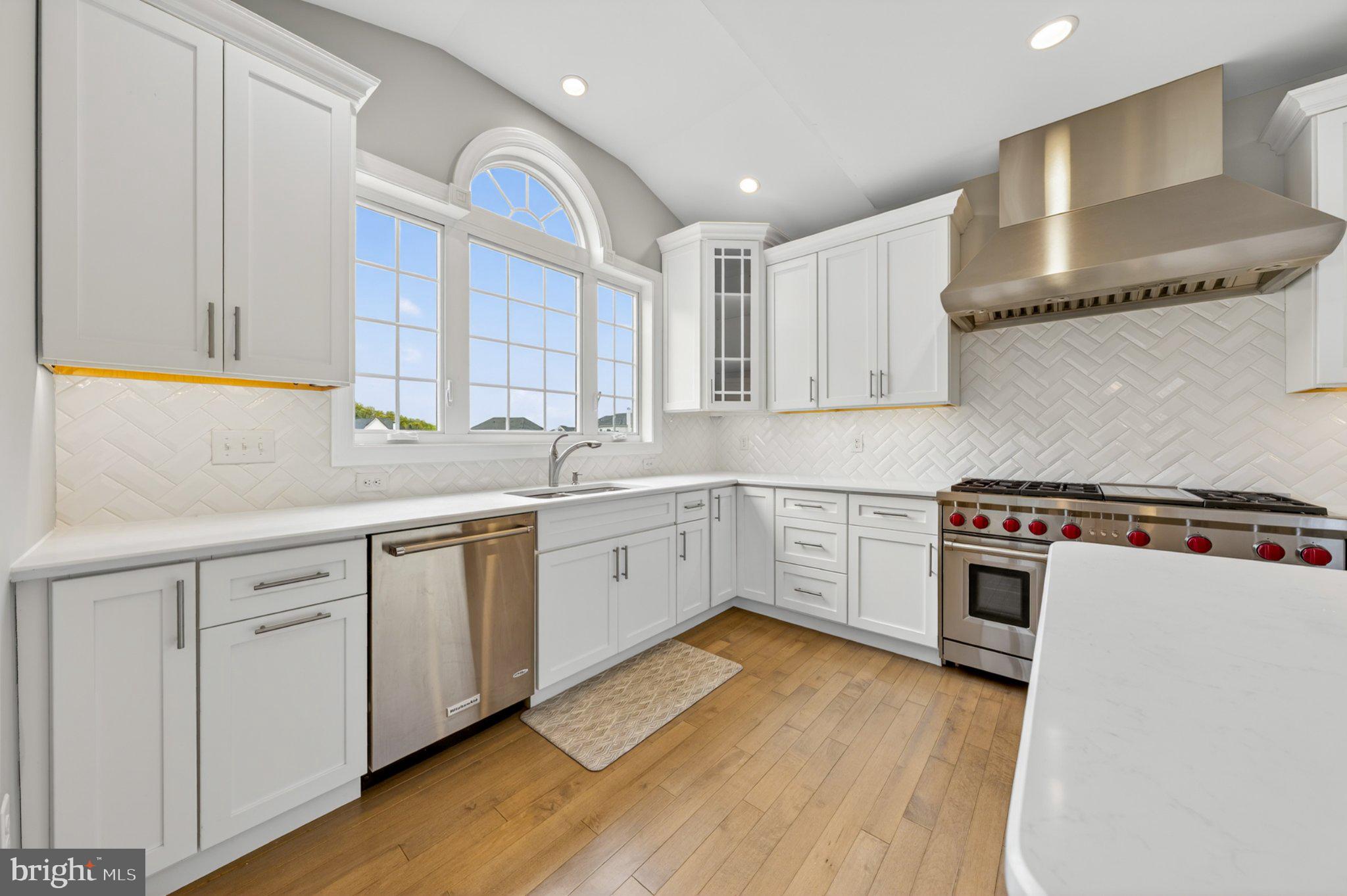 WEYHILL ESTATES - Residential