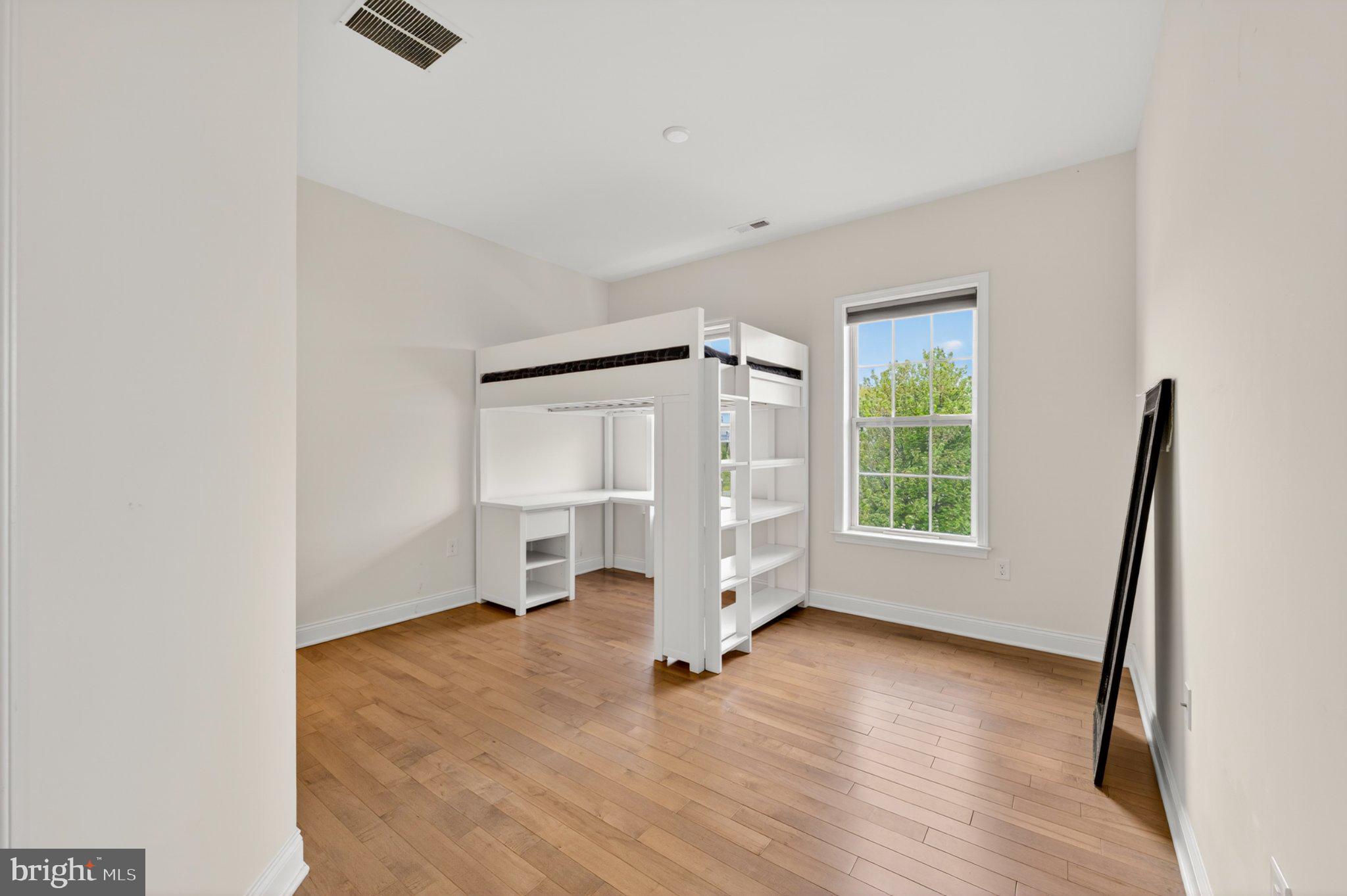 WEYHILL ESTATES - Residential