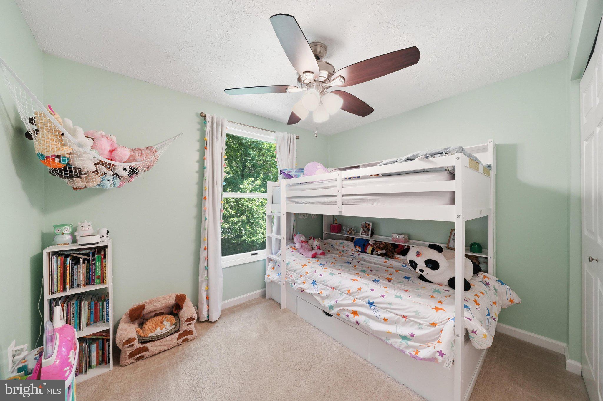 GUNNERS LAKE VILLAGE - Residential