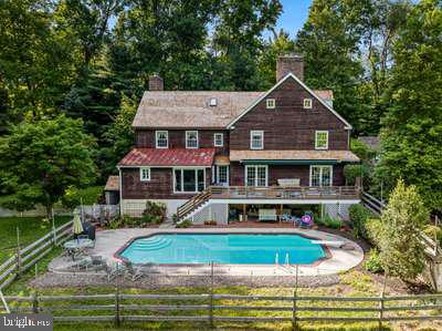 GLENMOORE WOODS - Residential