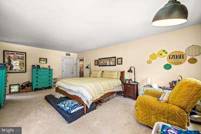 GLENMOORE WOODS - Residential