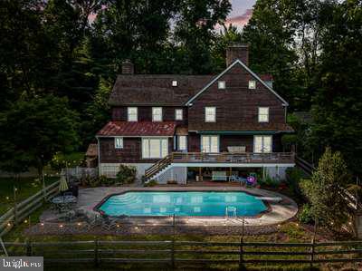 GLENMOORE WOODS - Residential