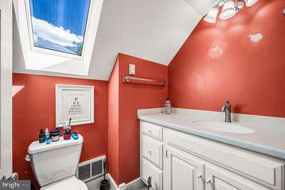 GLENMOORE WOODS - Residential