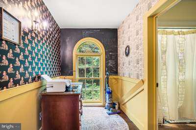 GLENMOORE WOODS - Residential
