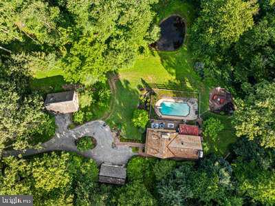GLENMOORE WOODS - Residential