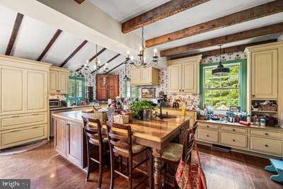 GLENMOORE WOODS - Residential