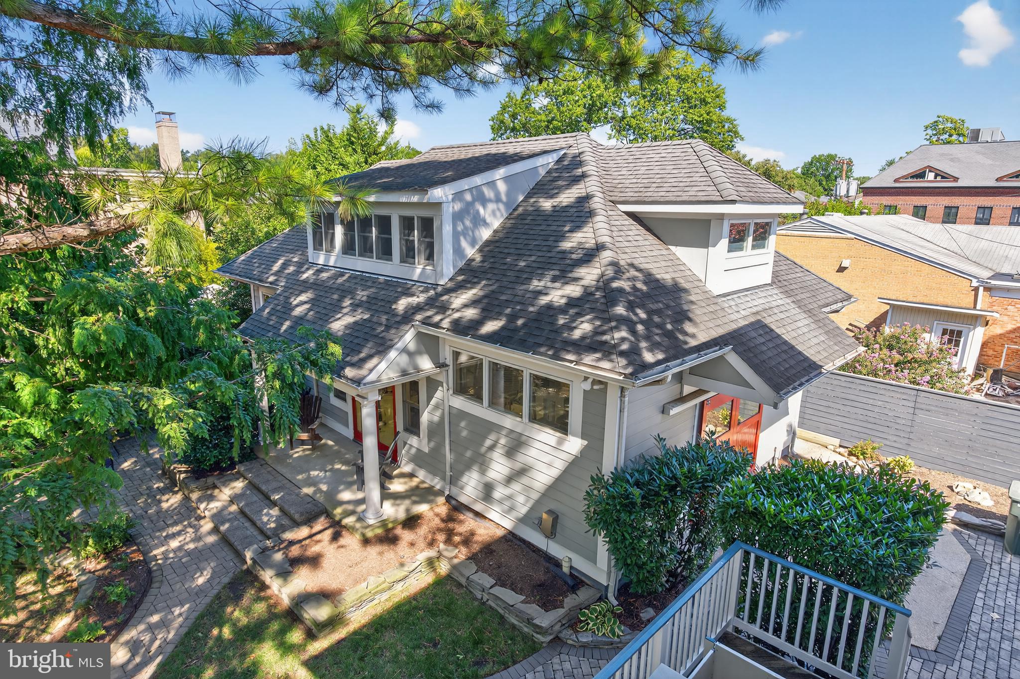 DEL RAY - Commercial Sale