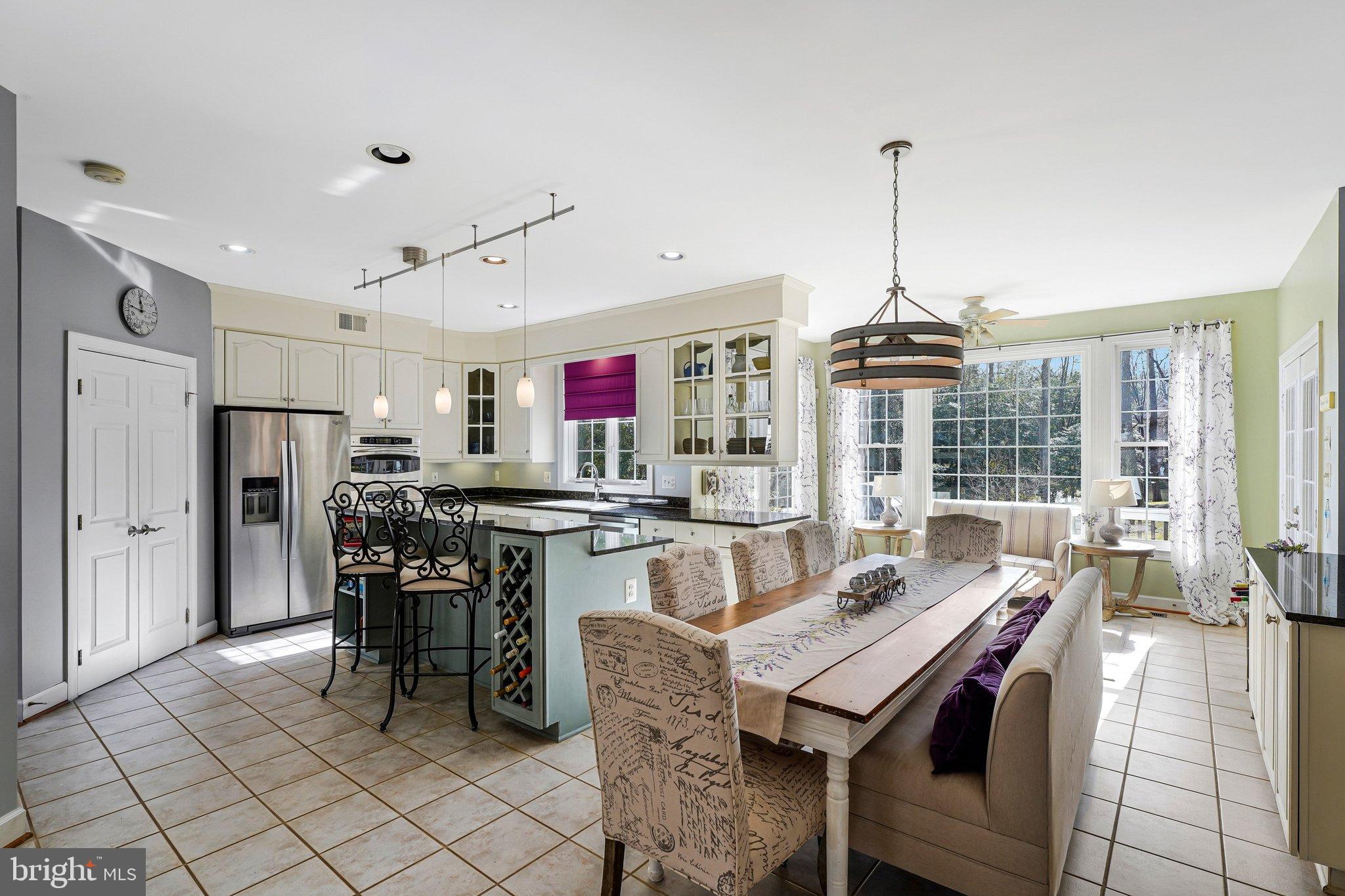 WEST OAKS ESTATES - Residential