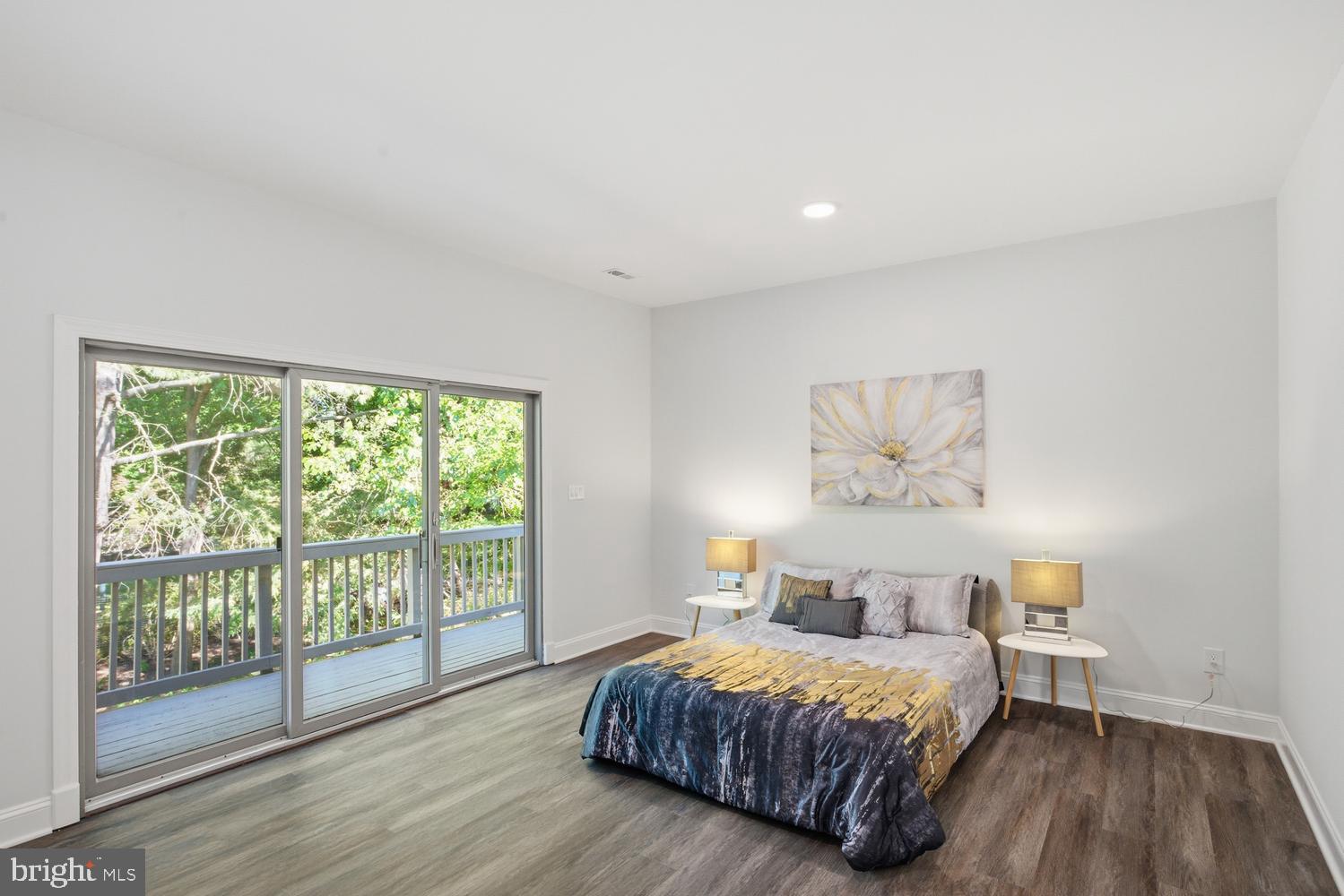 GEORGETOWN MANOR ESTATES - Residential