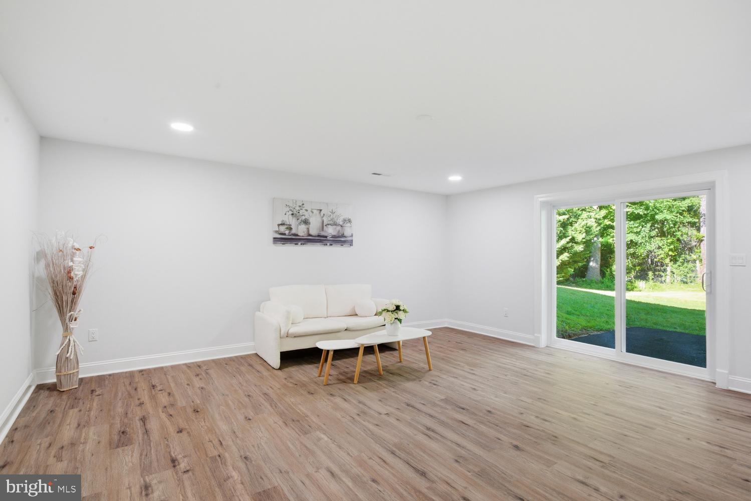 GEORGETOWN MANOR ESTATES - Residential
