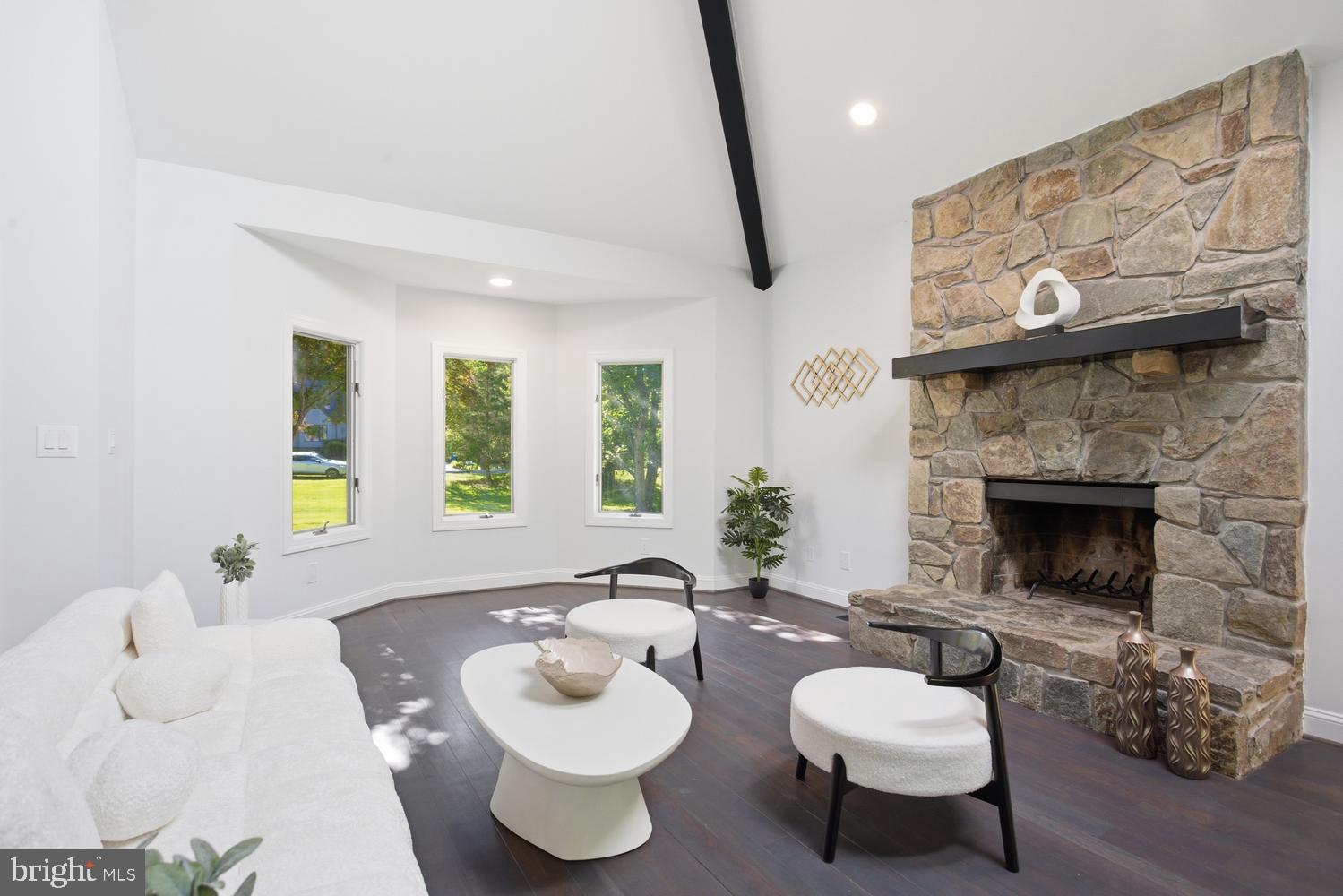GEORGETOWN MANOR ESTATES - Residential