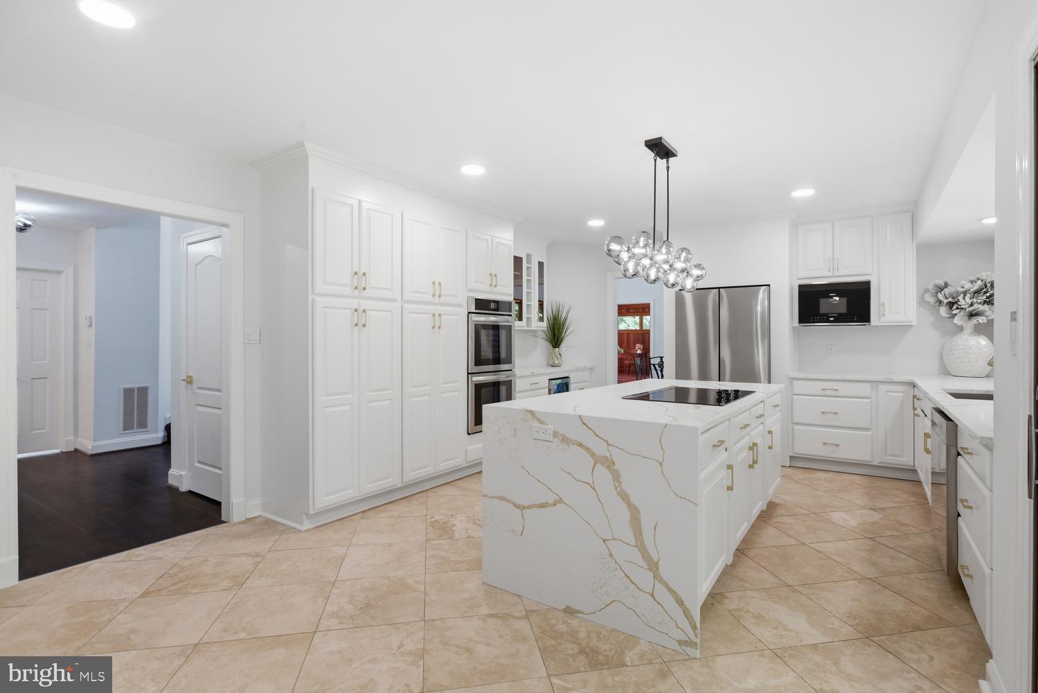 GEORGETOWN MANOR ESTATES - Residential