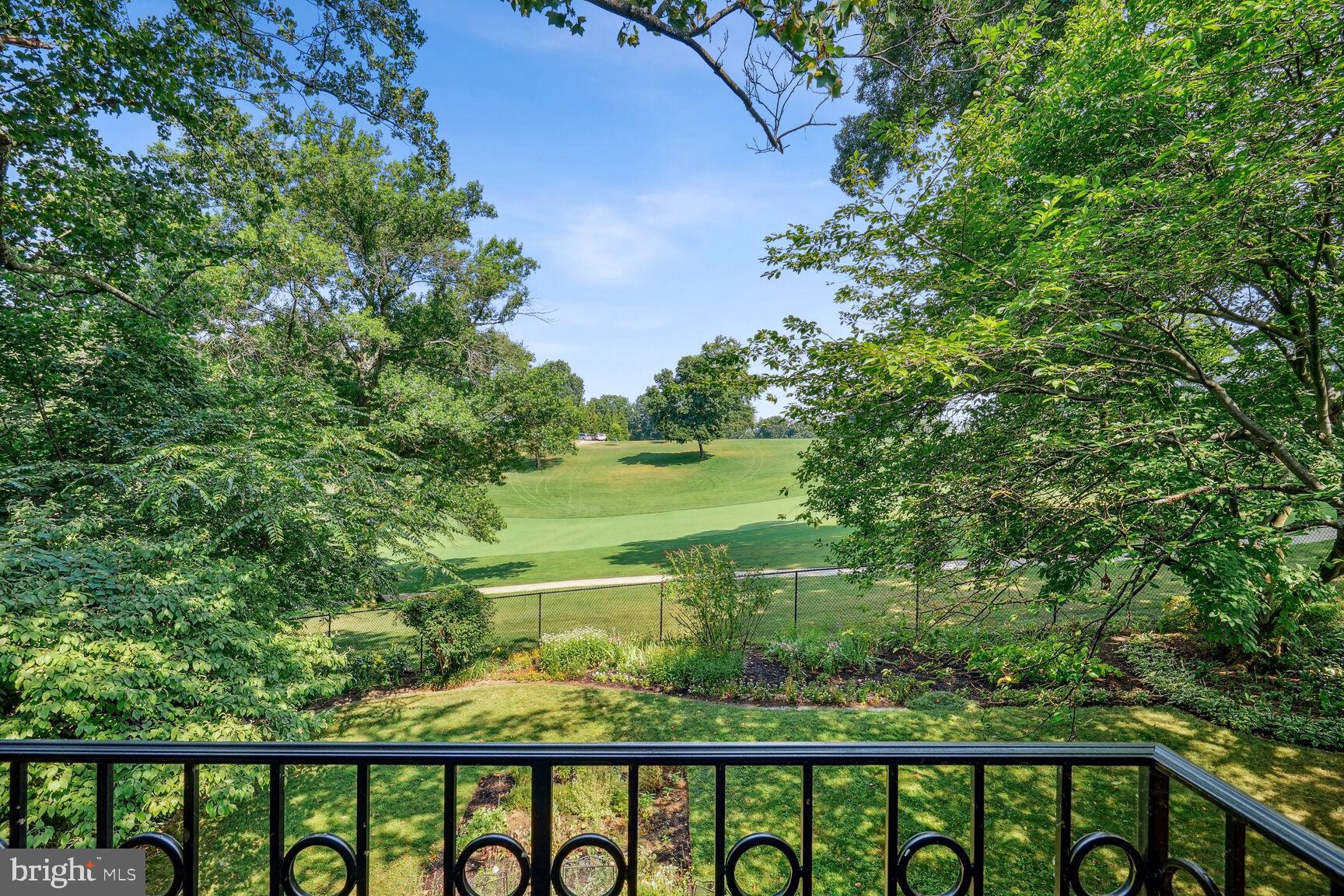 DONALDSON RUN - Residential