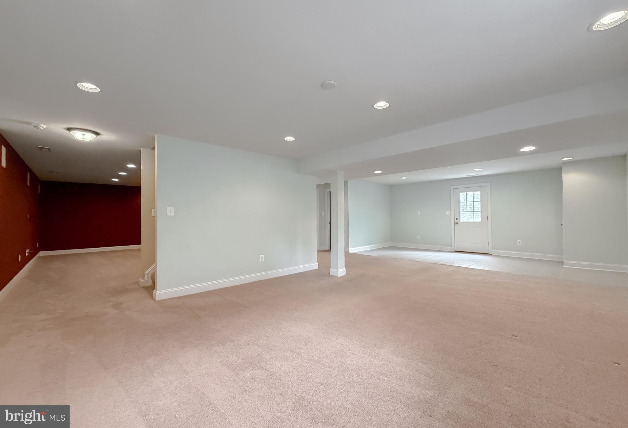 LEONARDS GRANT - Residential