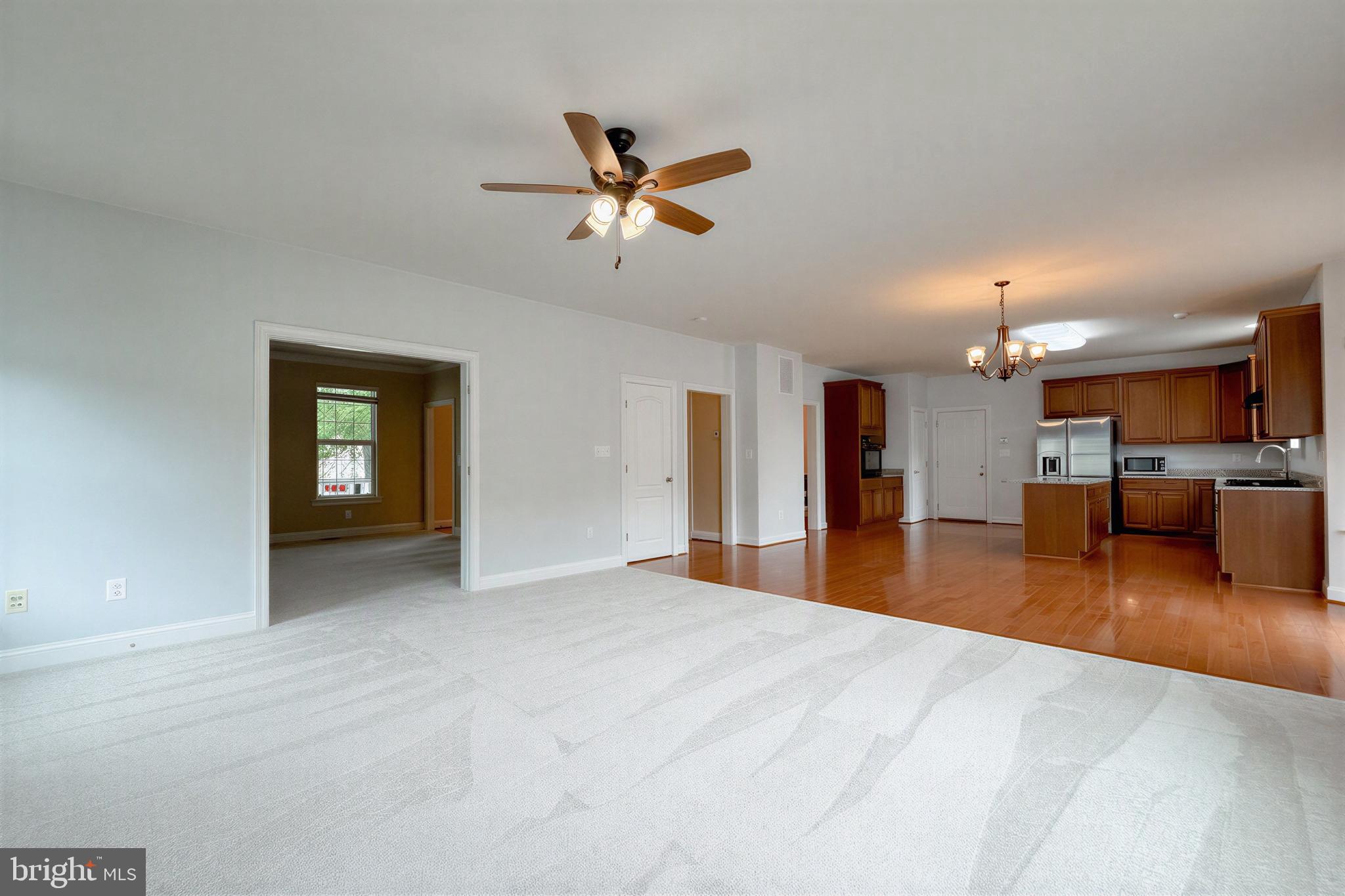 LEONARDS GRANT - Residential