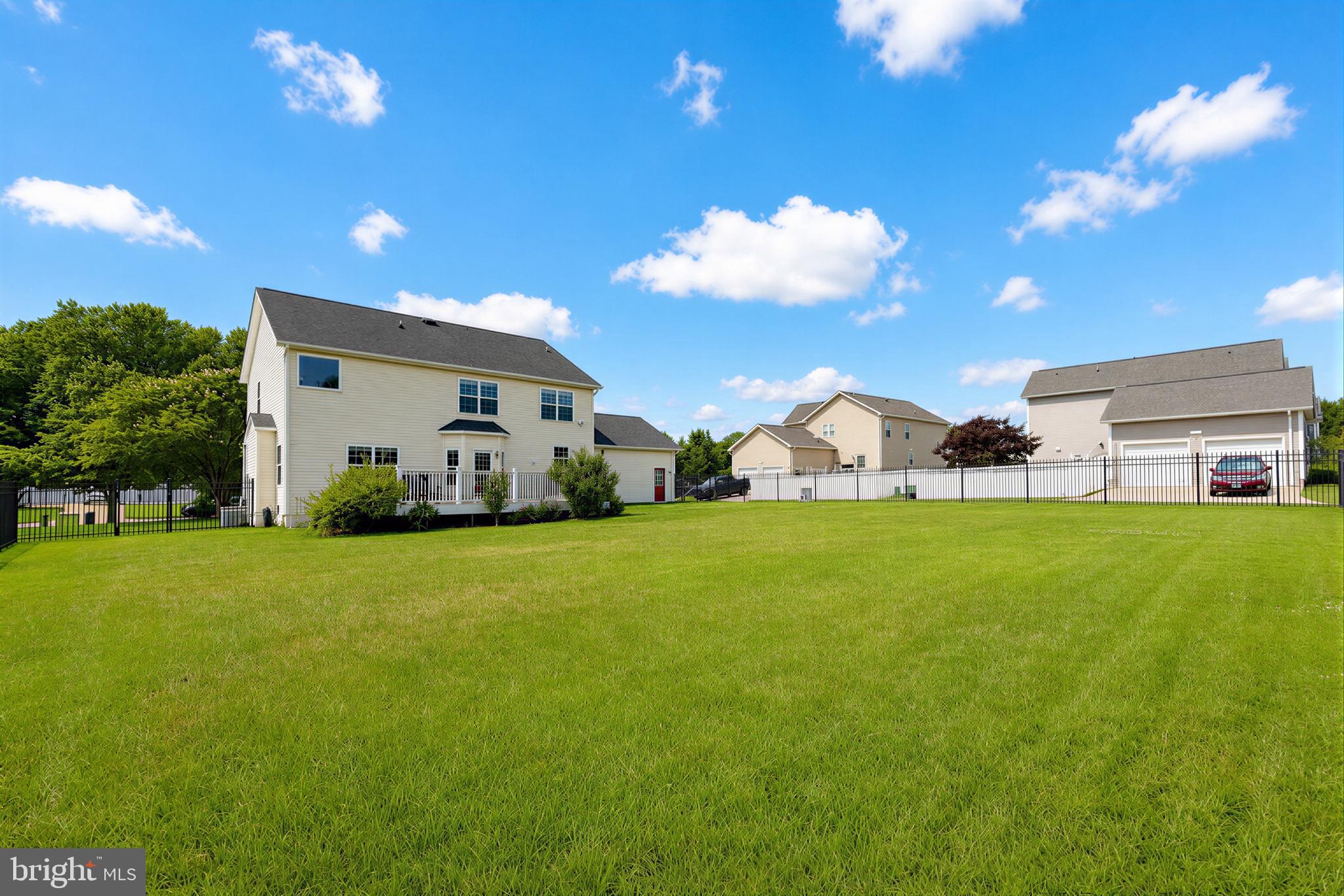 LEONARDS GRANT - Residential