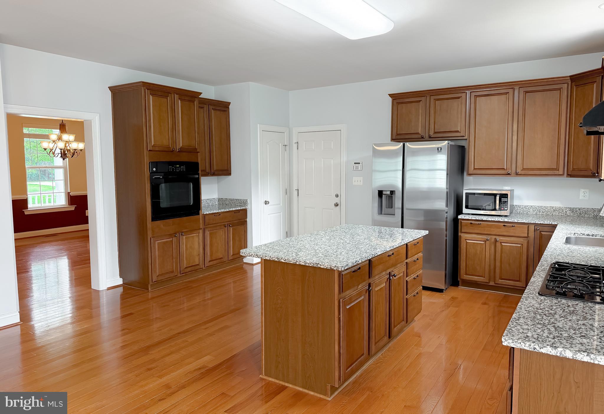 LEONARDS GRANT - Residential