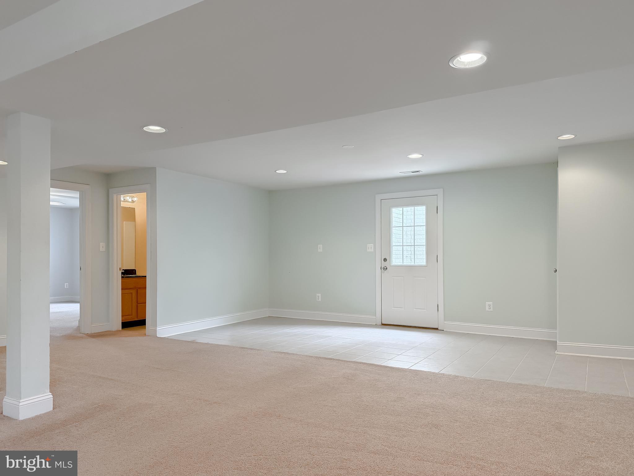 LEONARDS GRANT - Residential
