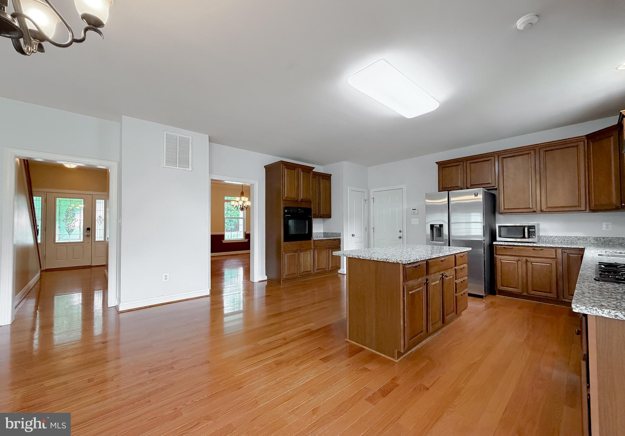 LEONARDS GRANT - Residential