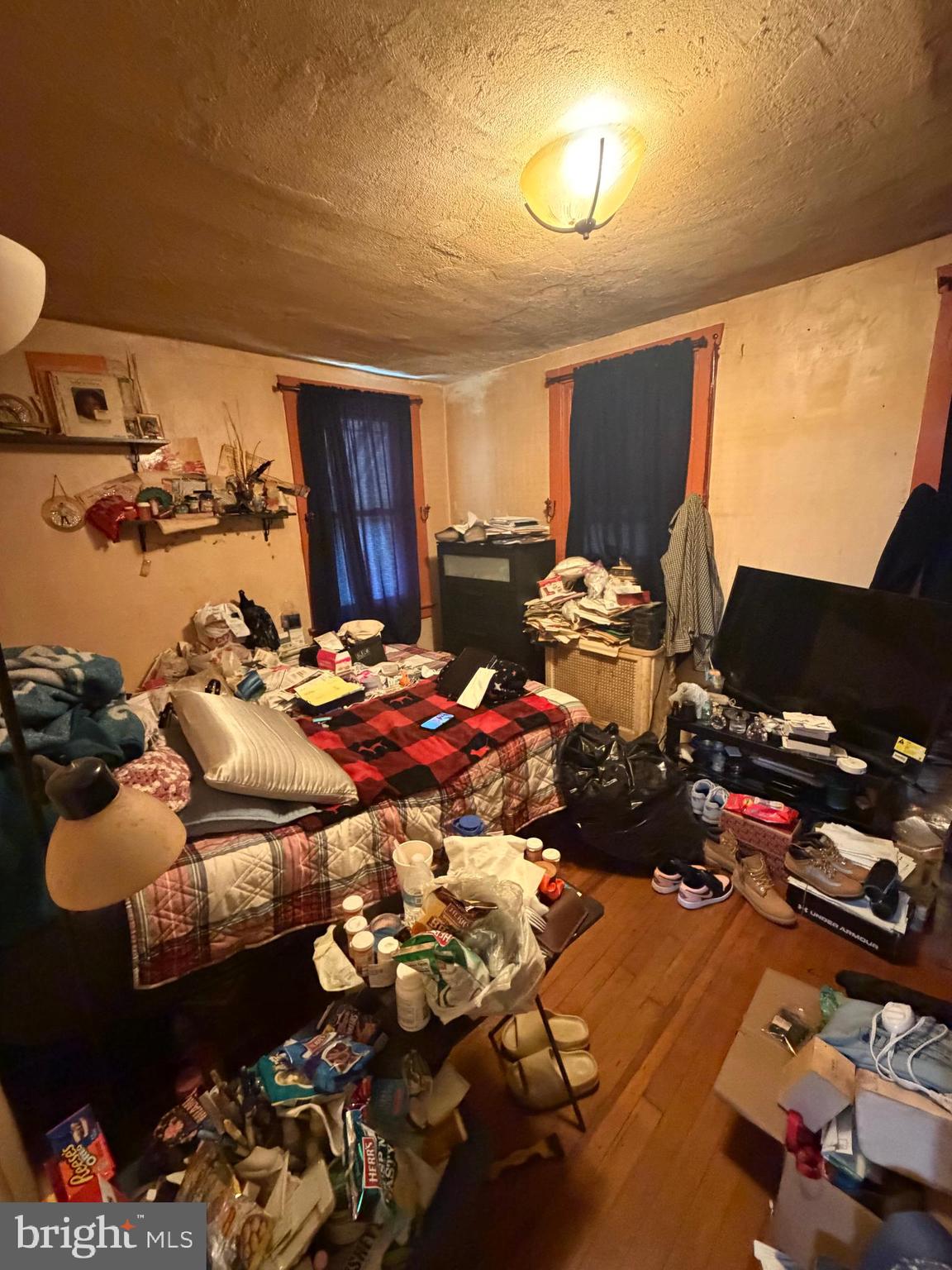 NORRISTOWN - Residential