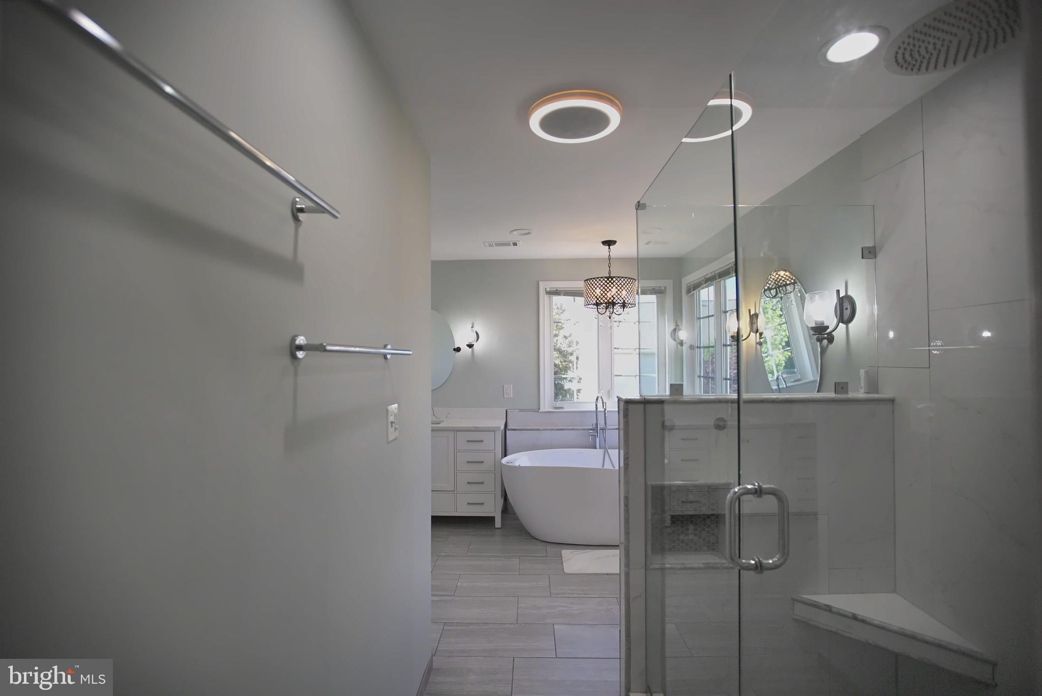 BROADLANDS - Residential