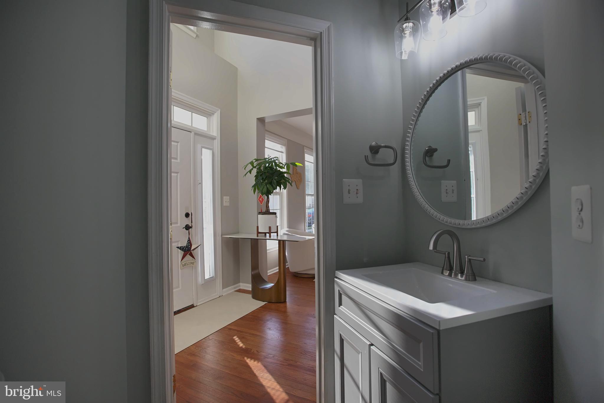 BROADLANDS - Residential