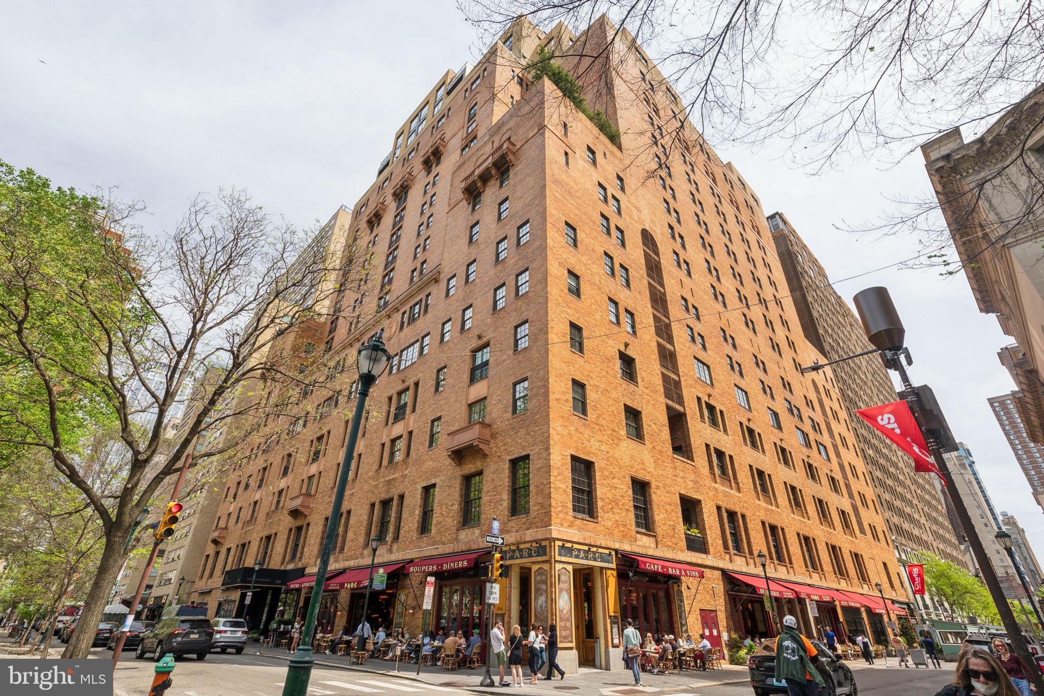 RITTENHOUSE SQUARE - Residential