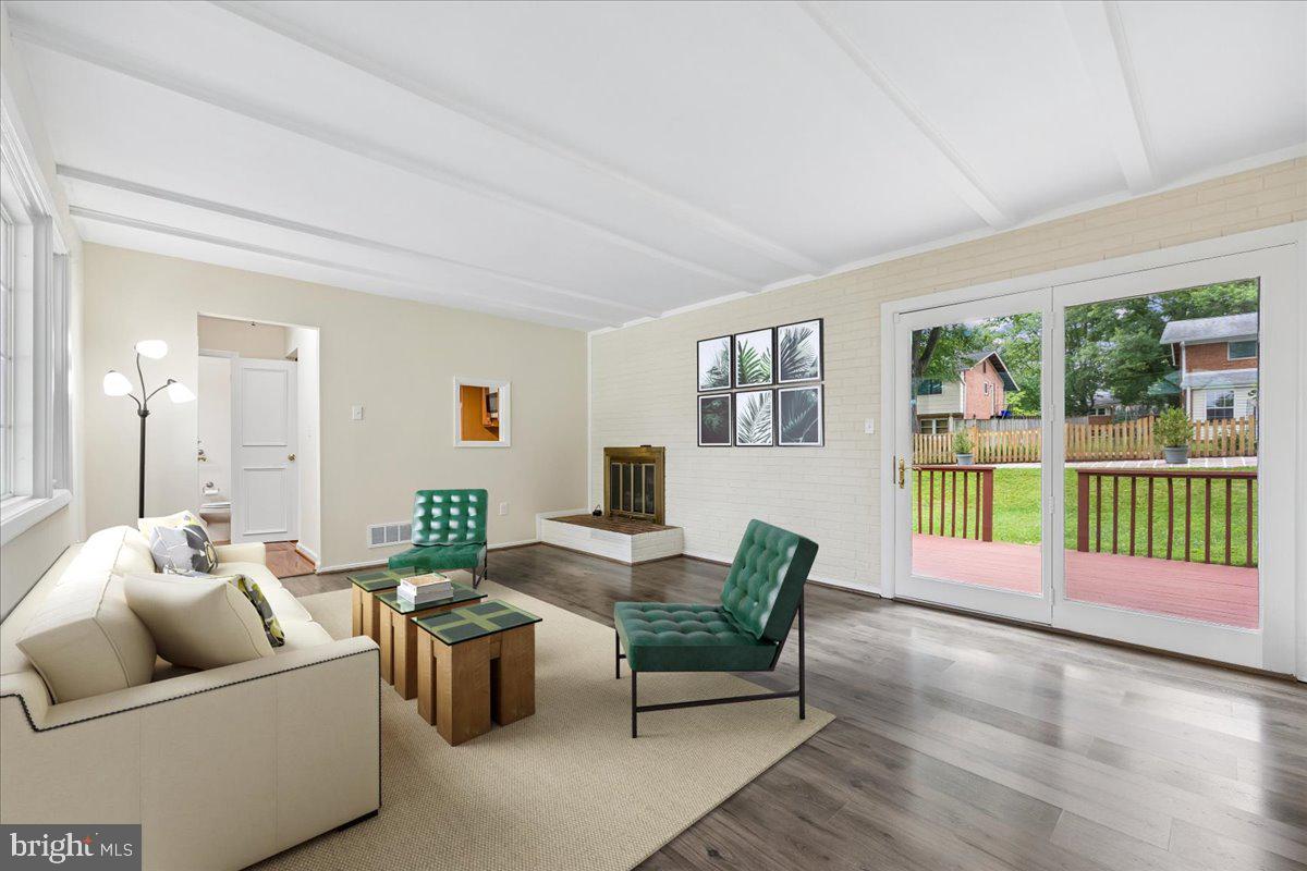 REGENCY ESTATES - Residential