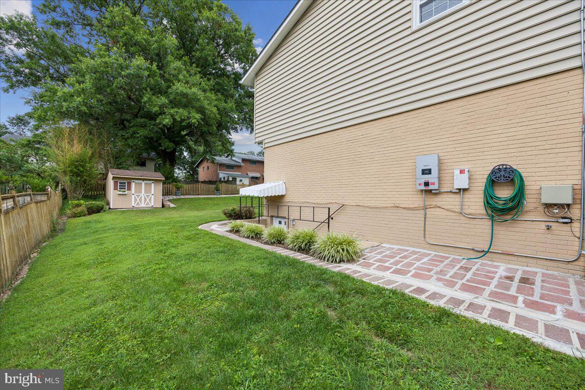 REGENCY ESTATES - Residential