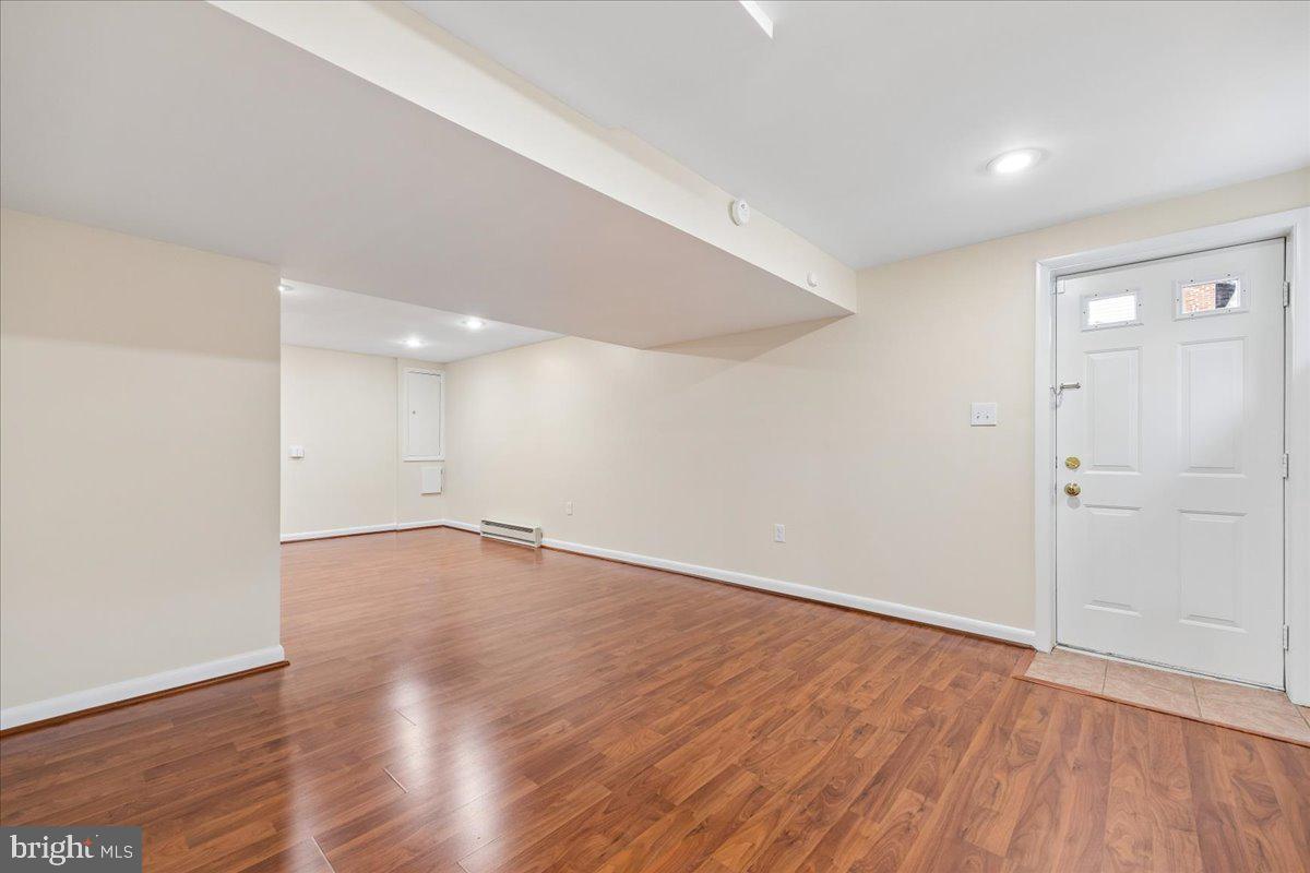 REGENCY ESTATES - Residential