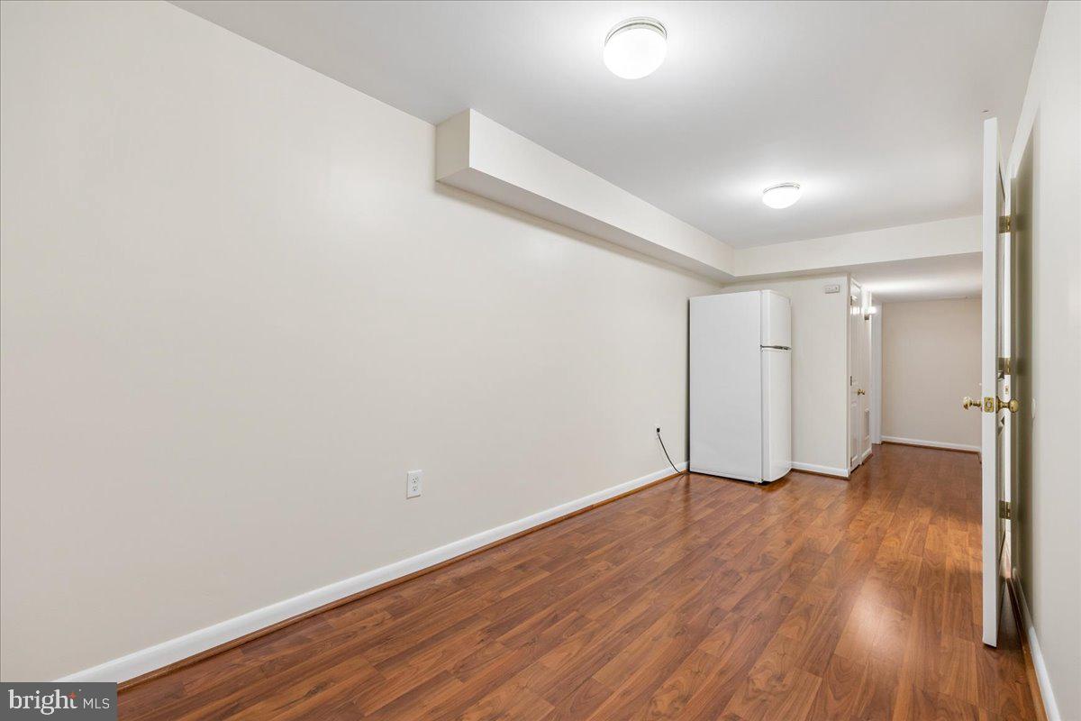 REGENCY ESTATES - Residential