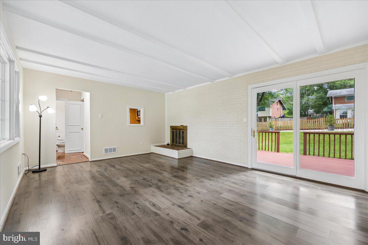 REGENCY ESTATES - Residential