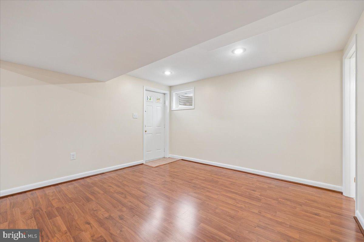 REGENCY ESTATES - Residential