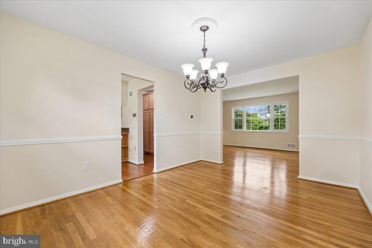 REGENCY ESTATES - Residential