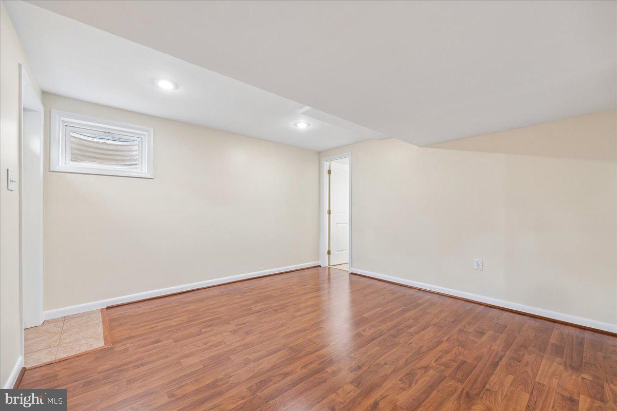 REGENCY ESTATES - Residential