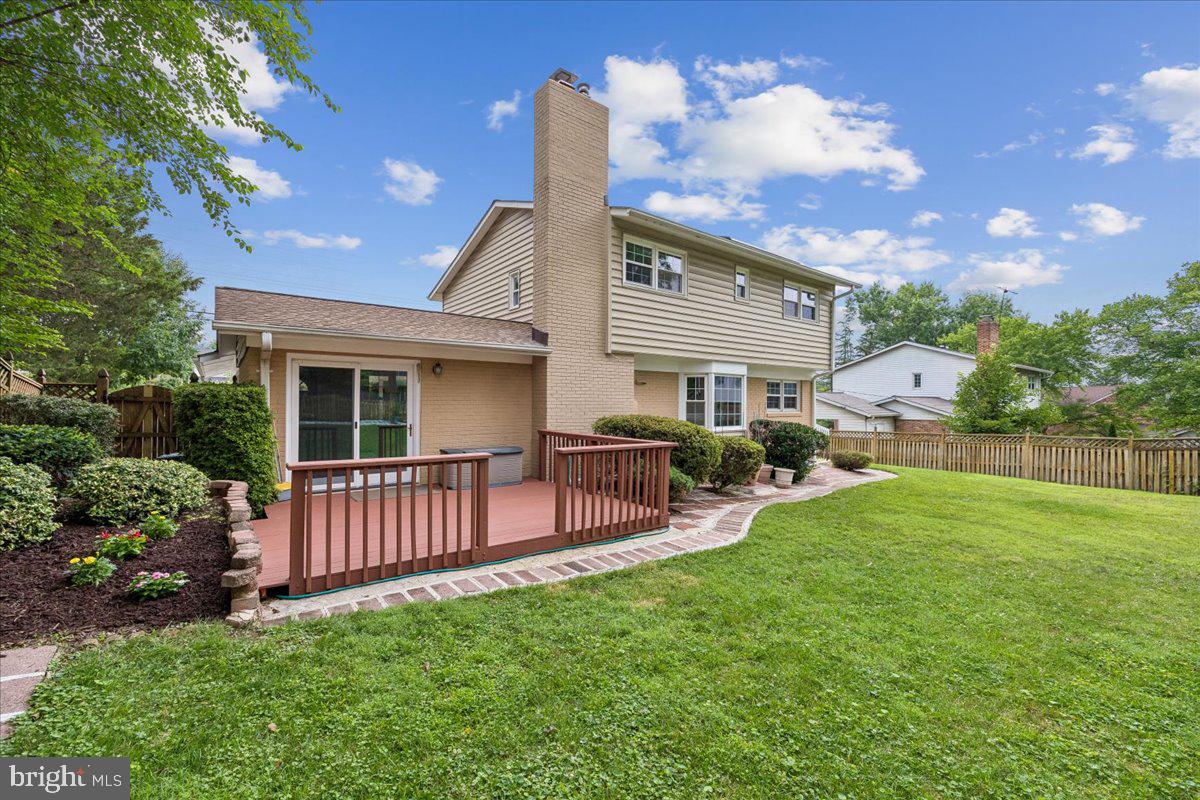 REGENCY ESTATES - Residential
