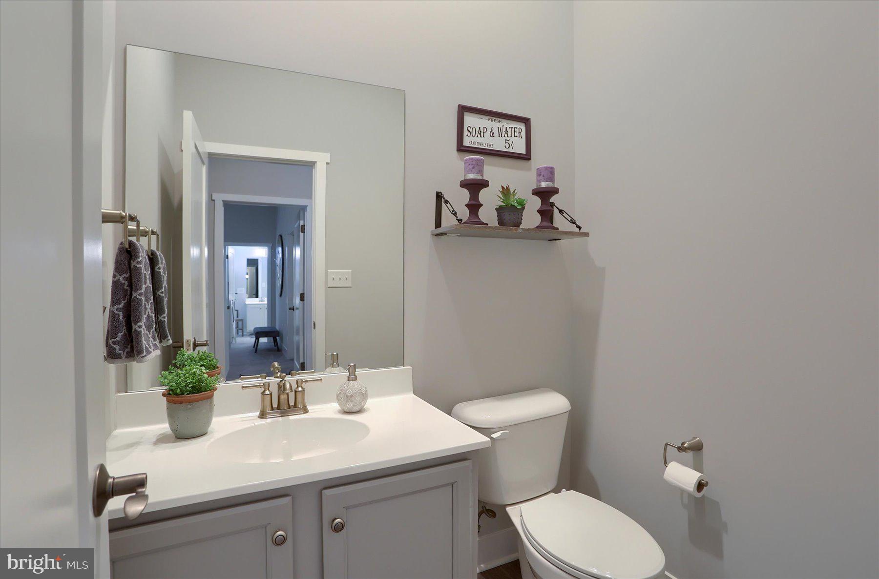 ROCKVILLE ESTATES - Residential