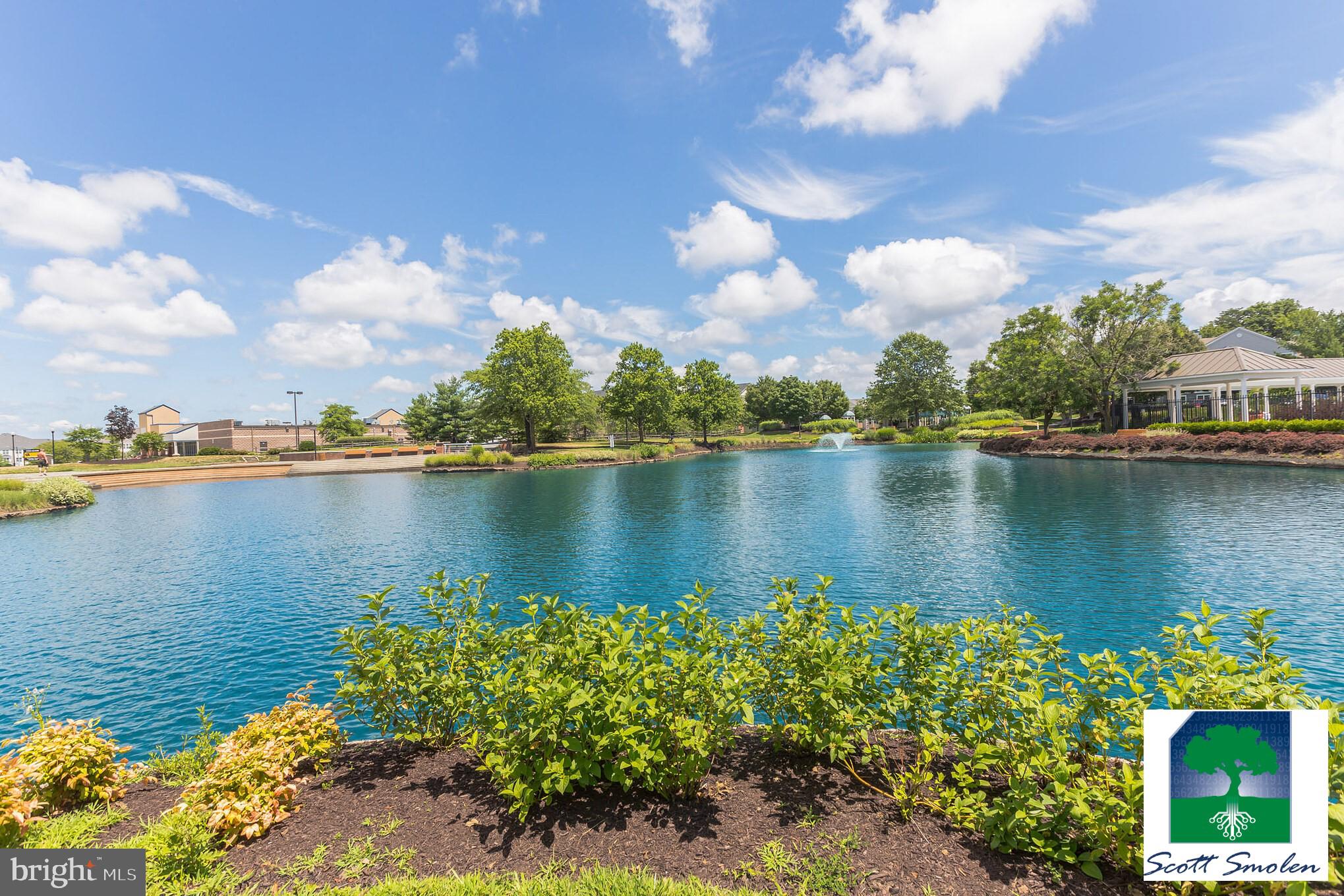 PINEY ORCHARD - Residential