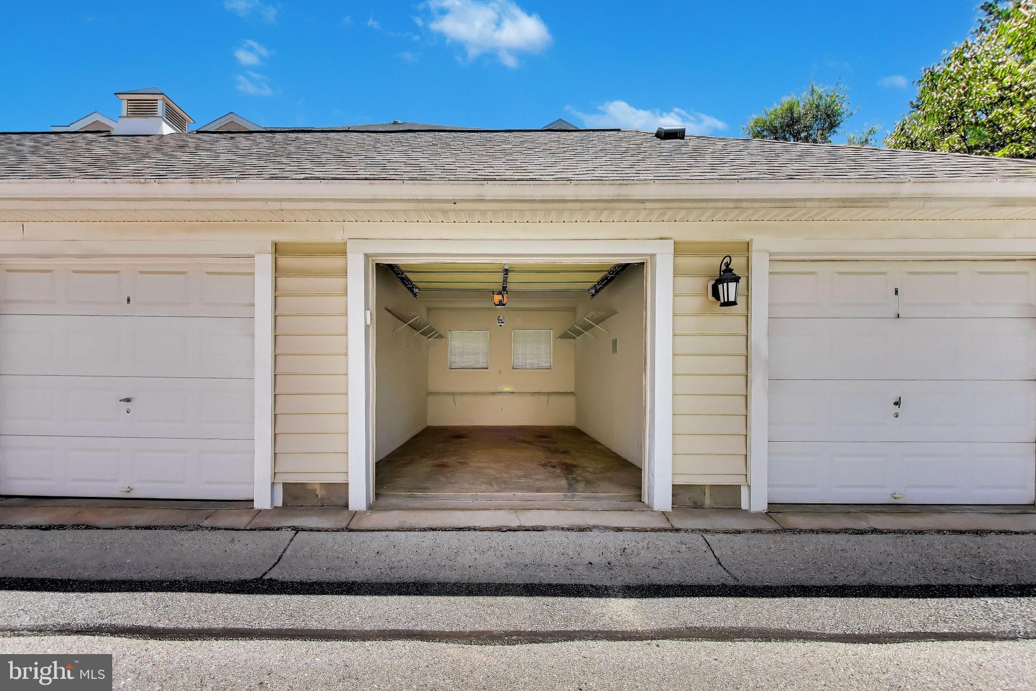 PINEY ORCHARD - Residential