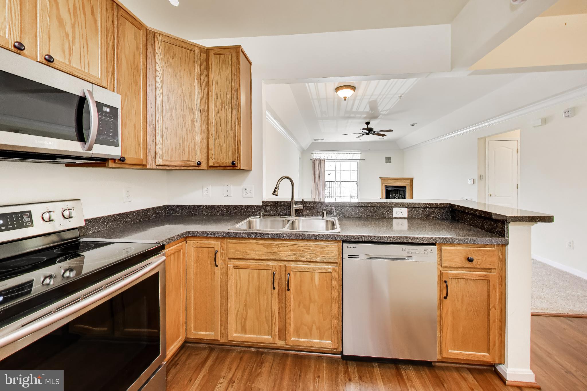PINEY ORCHARD - Residential