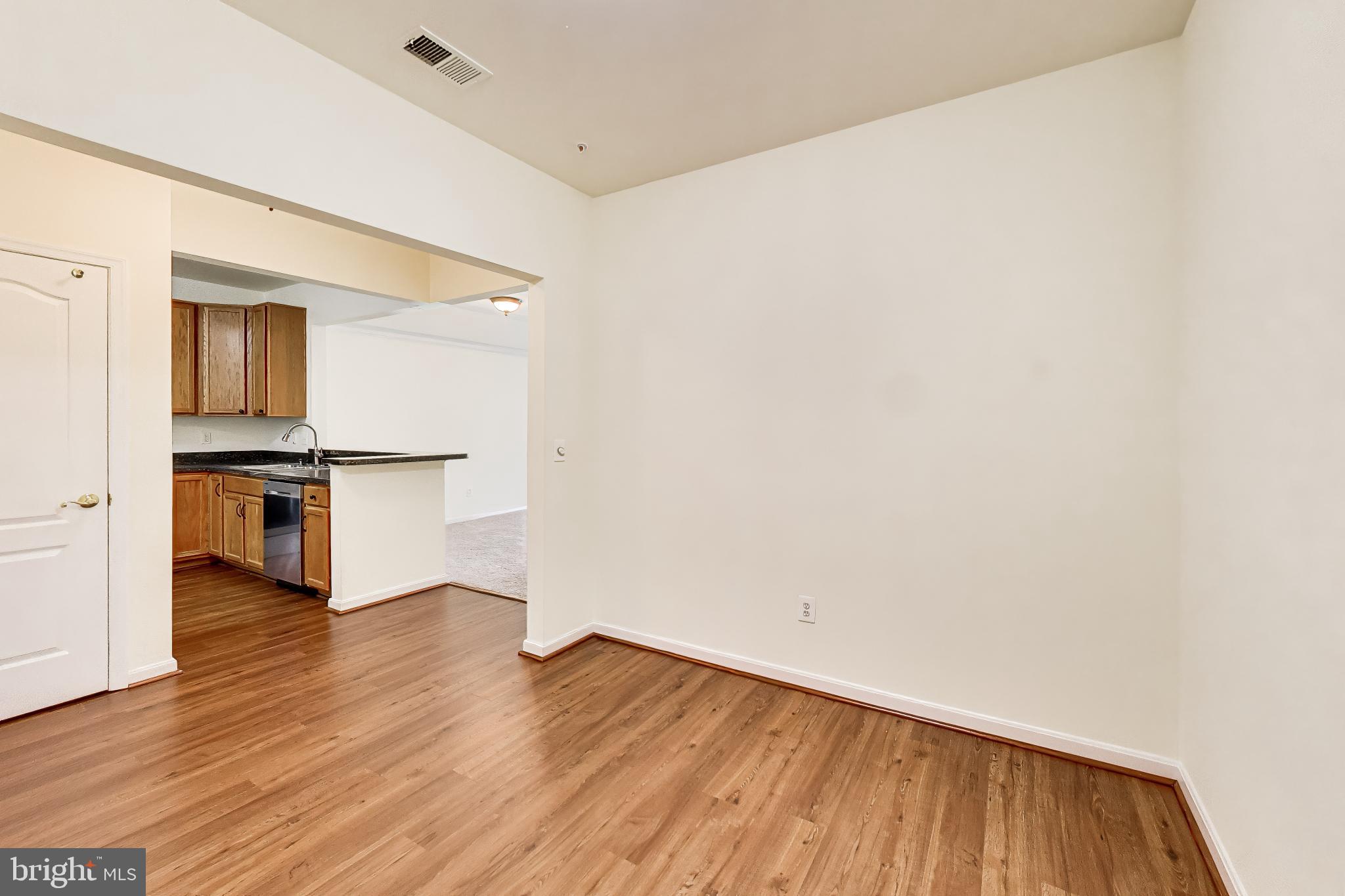 PINEY ORCHARD - Residential