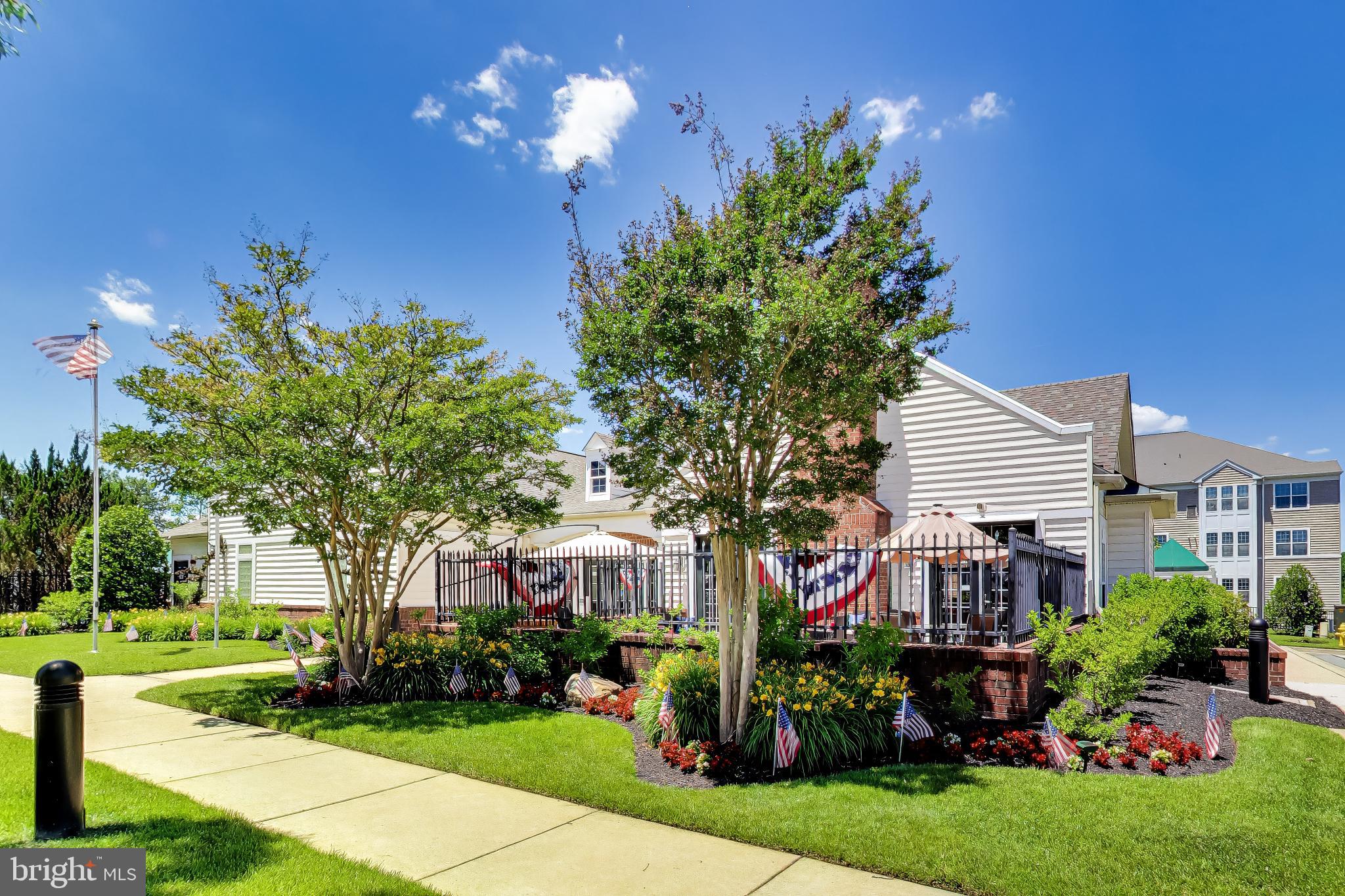 PINEY ORCHARD - Residential