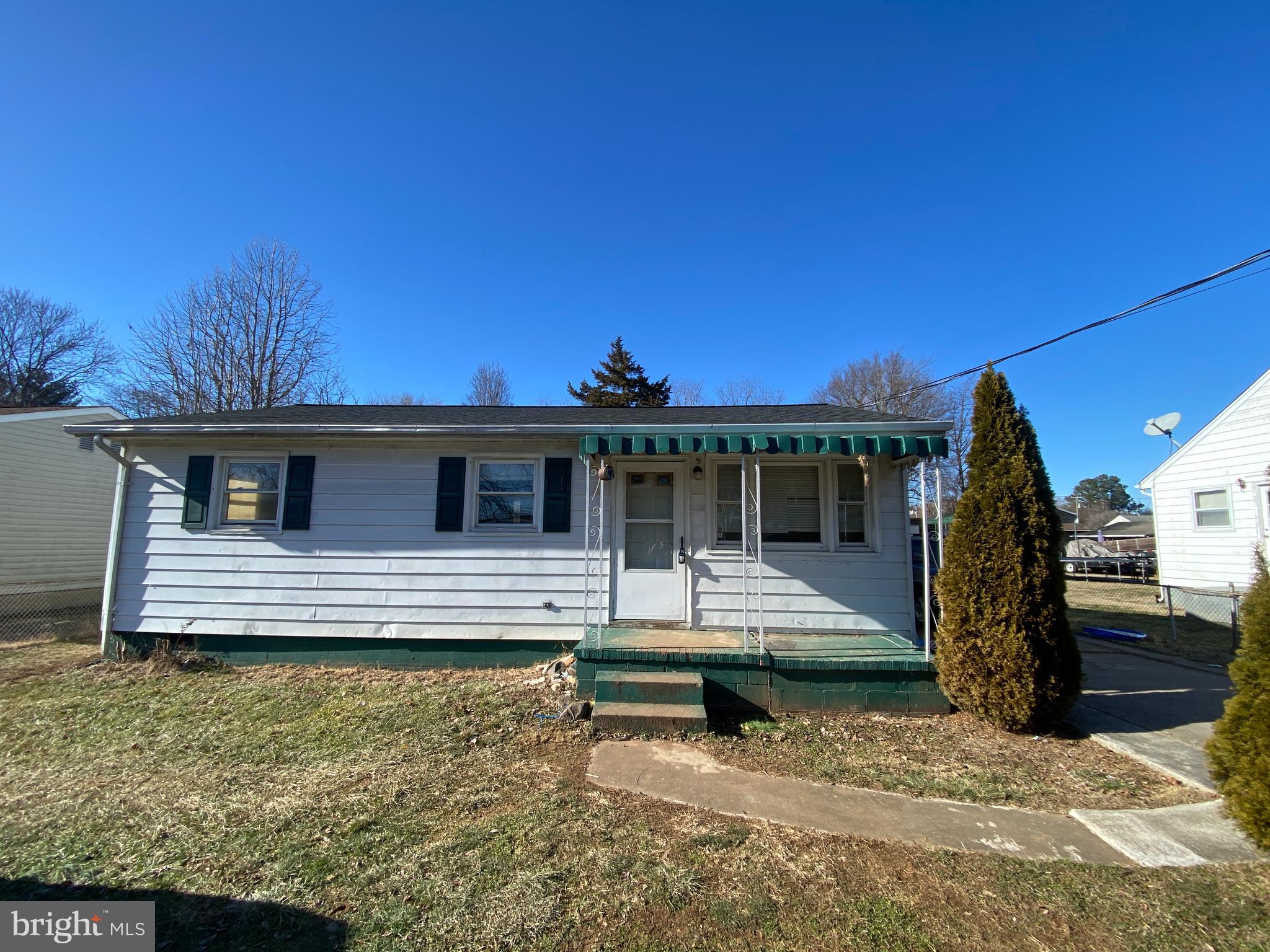 NONE AVAILABLE - Residential Lease