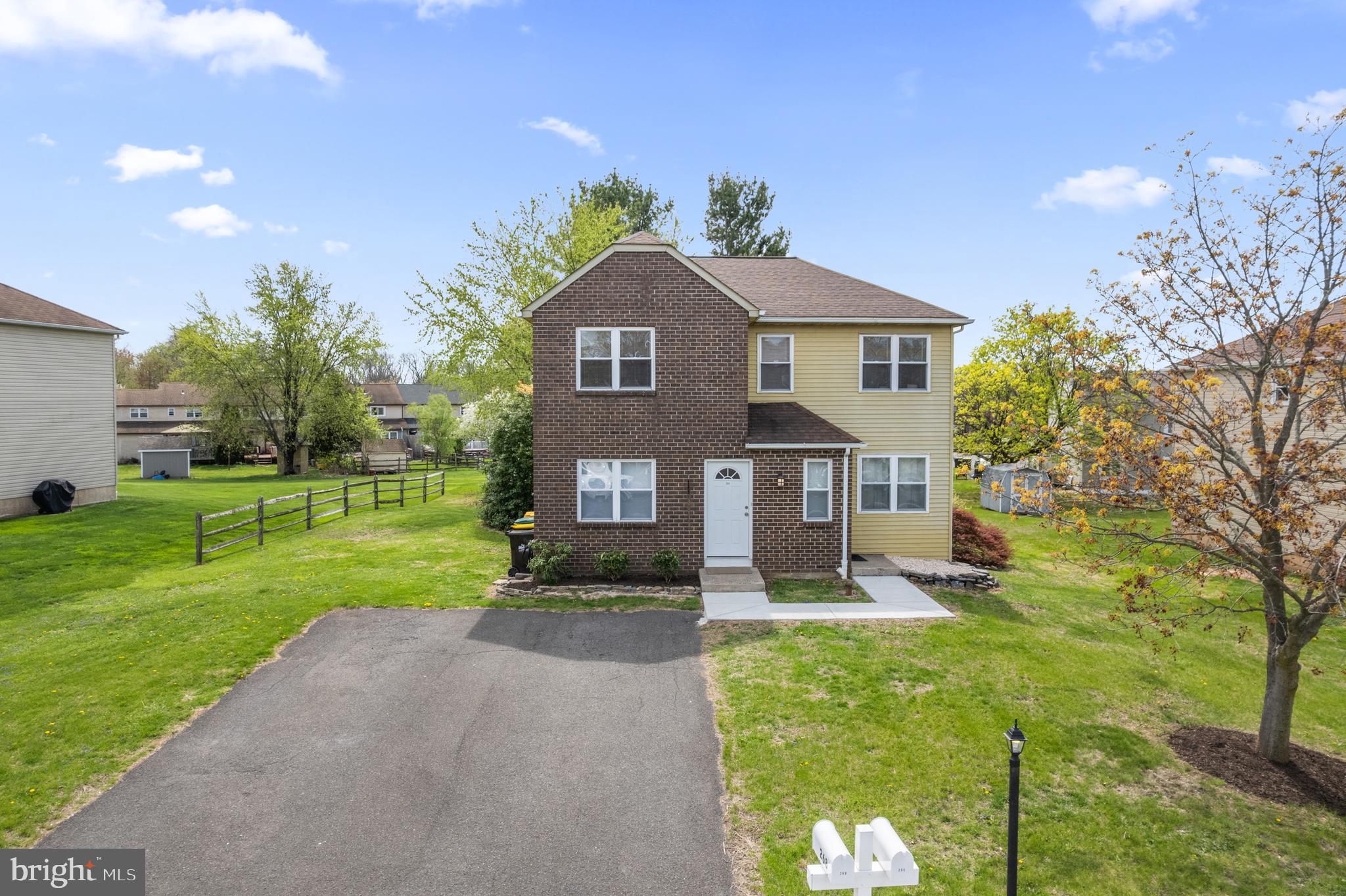 HUNTER CREST - Residential Income