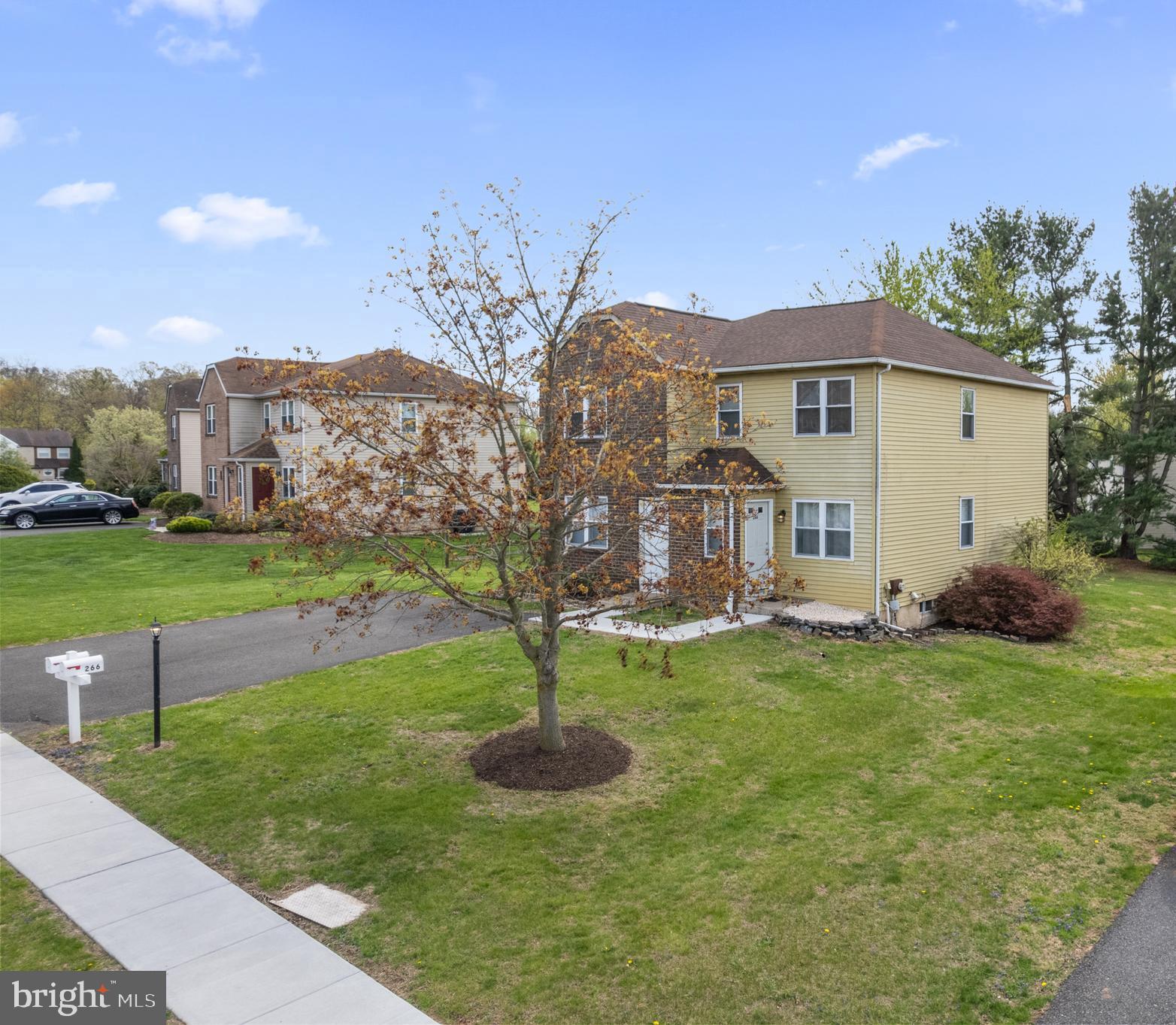 HUNTER CREST - Residential Income
