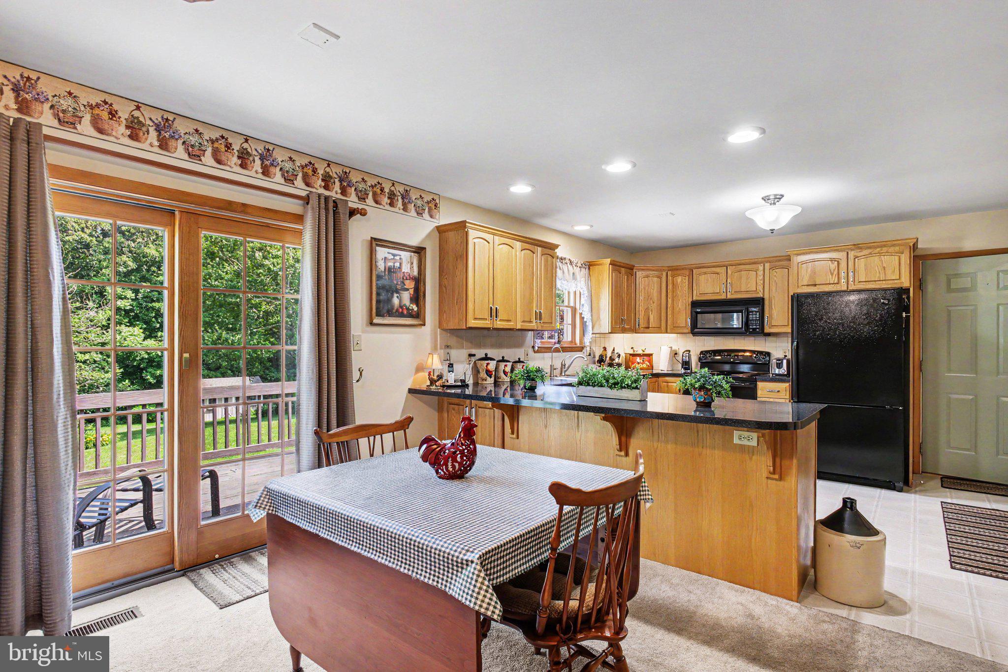 ENCHANTING ACRES - Residential