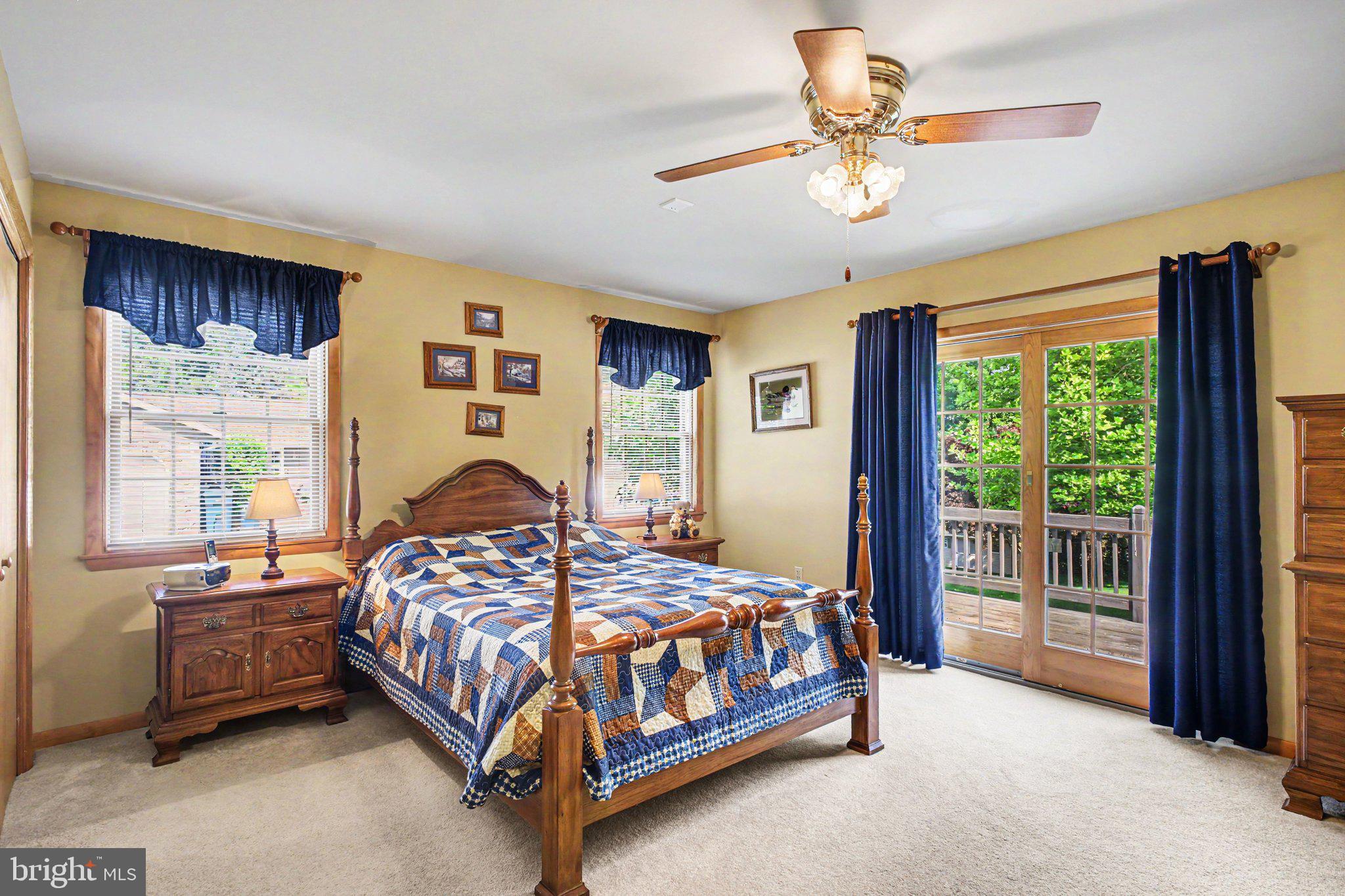 ENCHANTING ACRES - Residential