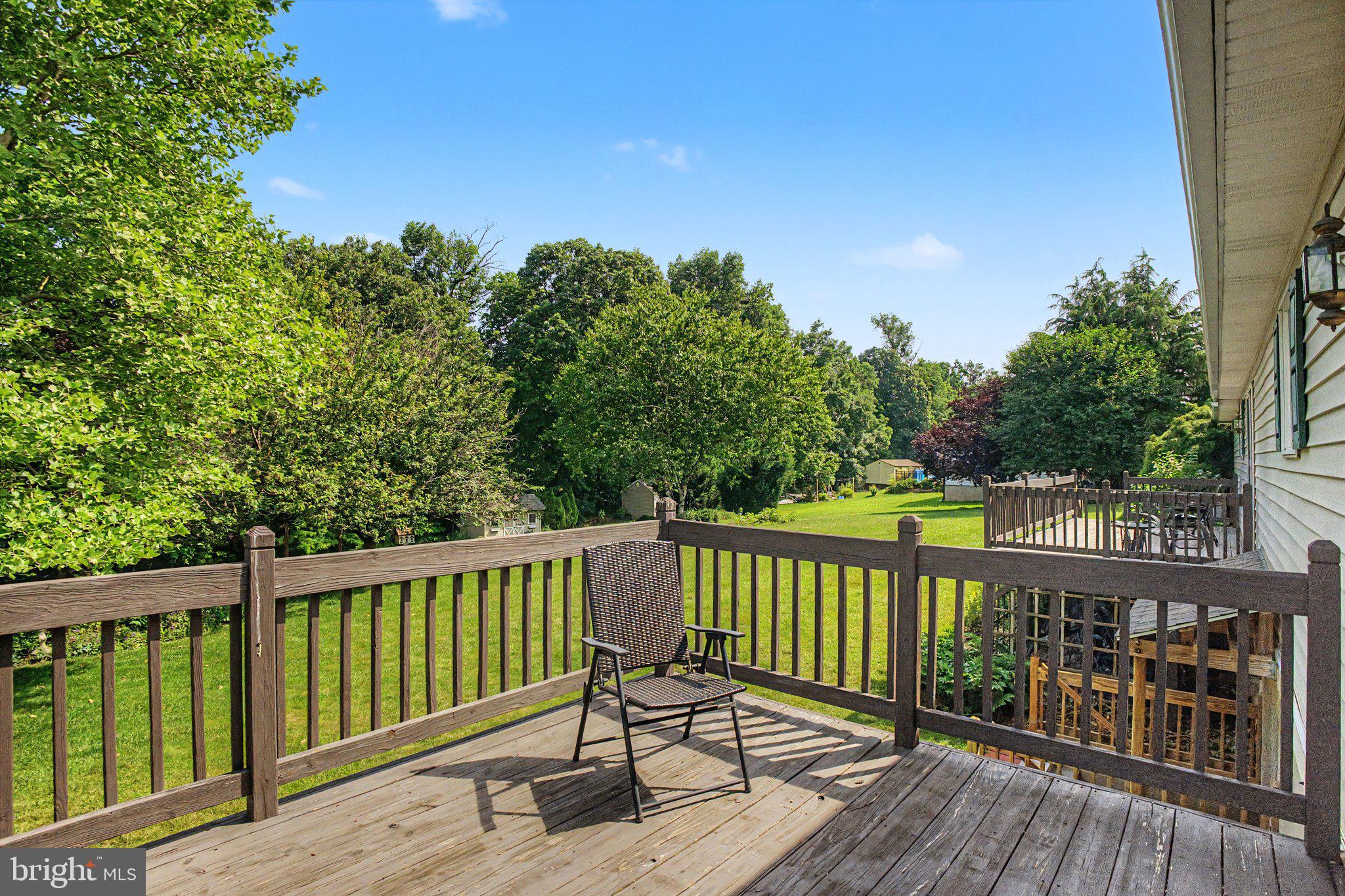 ENCHANTING ACRES - Residential