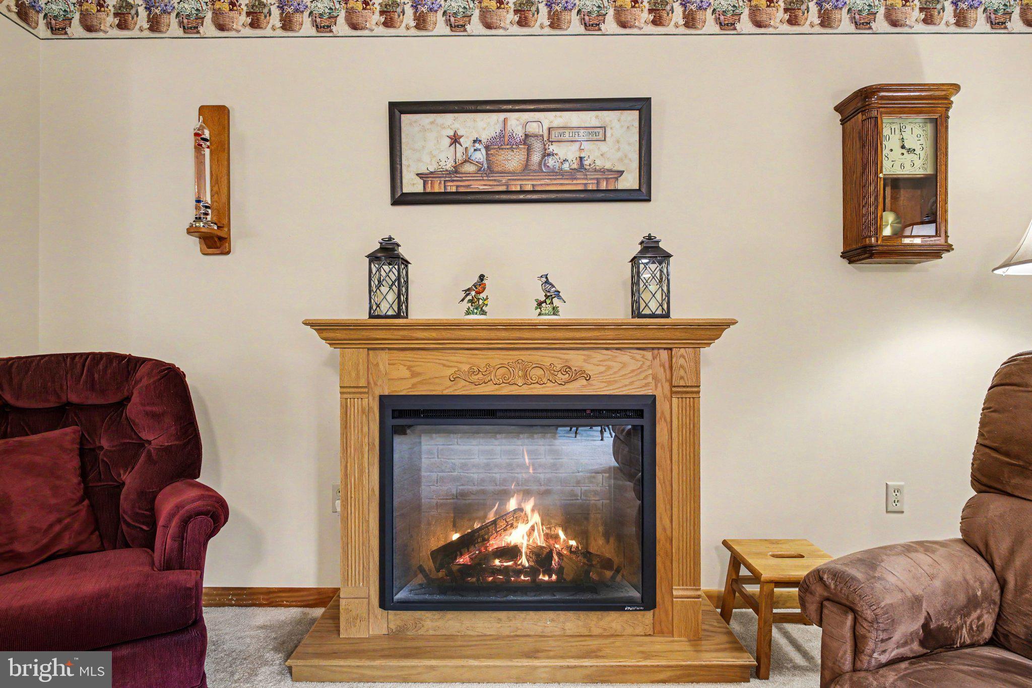ENCHANTING ACRES - Residential