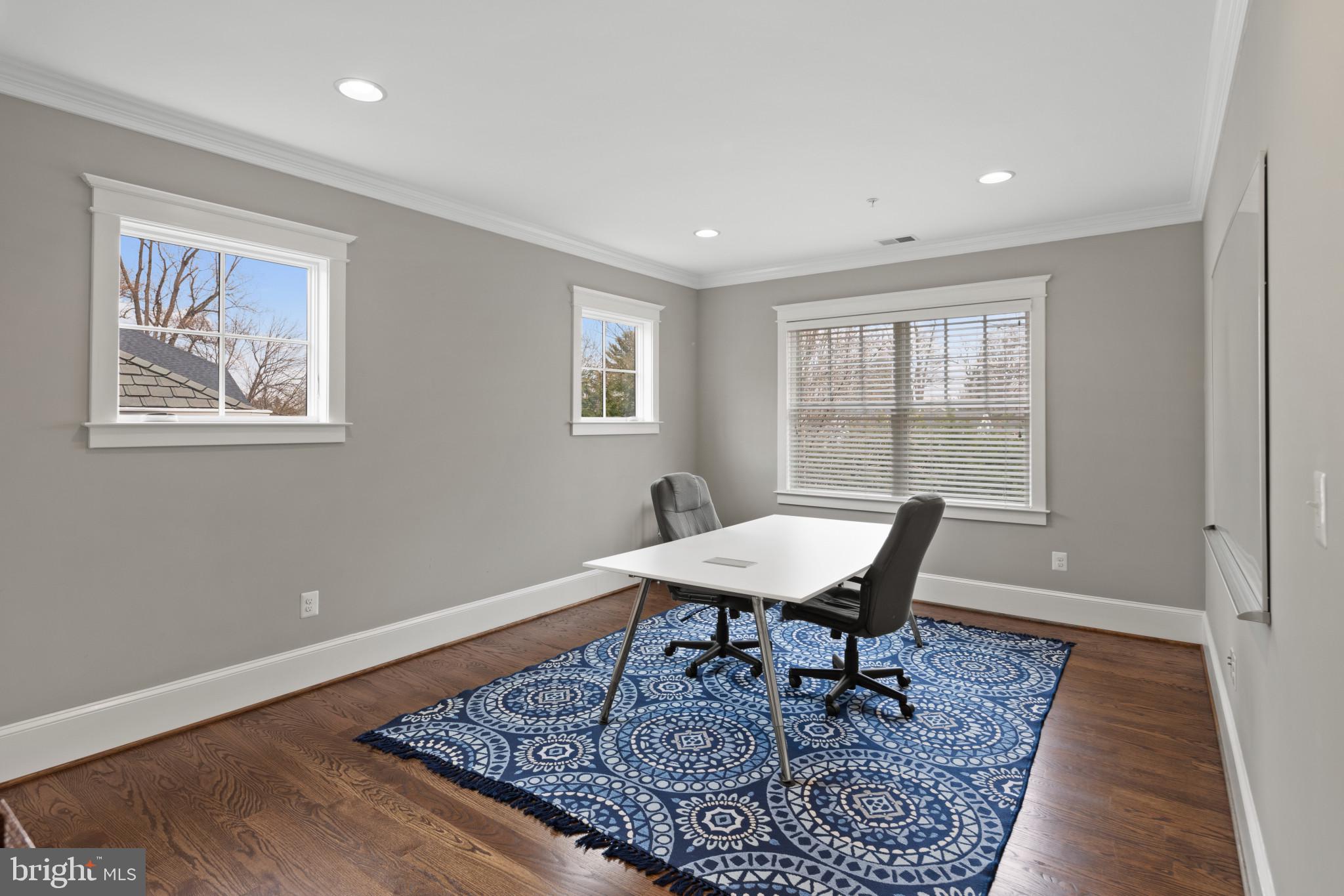 OAKWOOD KNOLLS - Residential